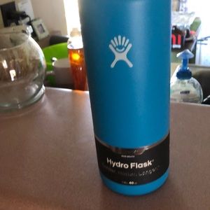 40oz Hydro Flask